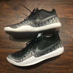 Kobe shoes Mamba Rage 'Anthracite